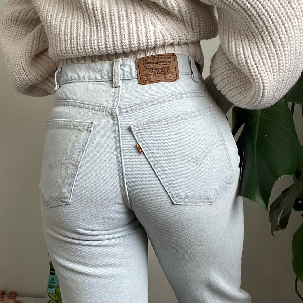 Levi's High Rise Light Wash Jeans